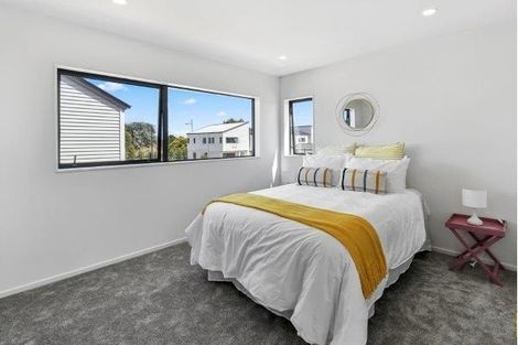 Photo of property in 53 Kairakau Street, Papakura, 2110