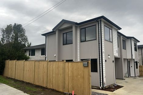 Photo of property in 83b Hutchinsons Road, Bucklands Beach, Auckland, 2014