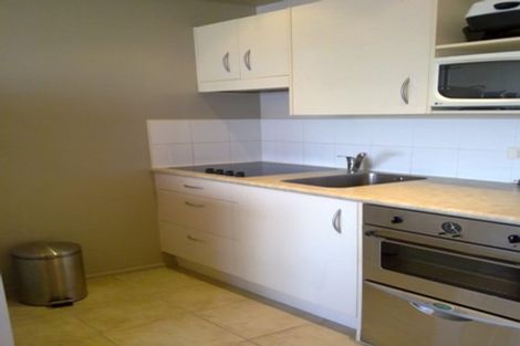 Photo of property in The Rennaissance, 5j/18 Ronwood Avenue, Manukau, Auckland, 2104