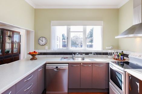 Photo of property in 113 Waterloo Crescent, Hokowhitu, Palmerston North, 4410