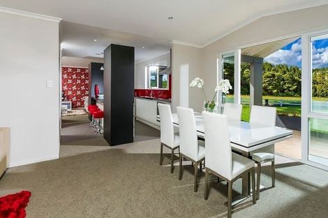 Photo of property in 44 Holdens Road, Henderson, Auckland, 0612