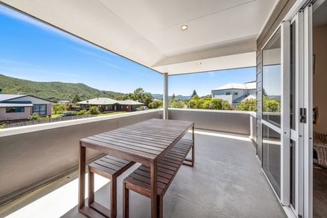 Photo of property in 102 Moana View Road, Waikawa, Picton, 7220