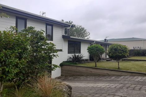 Photo of property in 8 Pararewa Drive, Whalers Gate, New Plymouth, 4310