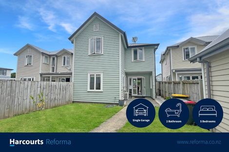 Photo of property in 10 Bellbird Street, Papakura, 2110