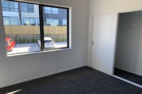 Photo of property in 5/62 Spenmoor Street, Newlands, Wellington, 6037