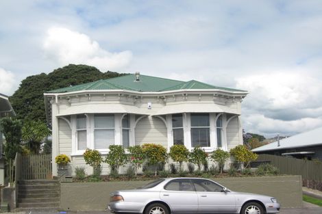 Photo of property in 257 Saint Aubyn Street, New Plymouth, 4310