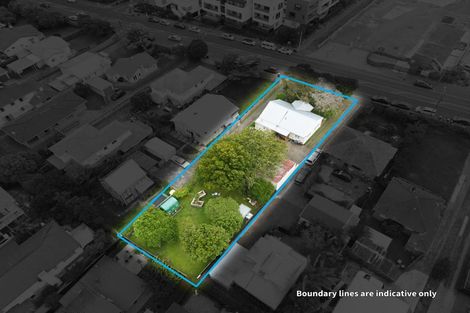 Photo of property in 906 Mount Eden Road, Three Kings, Auckland, 1024