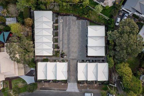 Photo of property in 1/18 Handley Avenue, Narrow Neck, Auckland, 0624