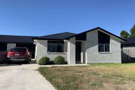 Photo of property in 13/11 Errol Close, Burbush, Hamilton, 3288