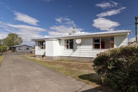Photo of property in 37 Omahau Crescent, Twizel, 7901