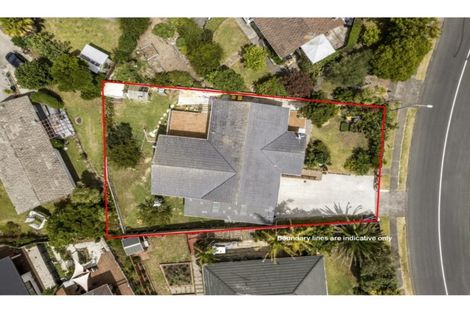 Photo of property in 123 Weatherly Road, Torbay, Auckland, 0630