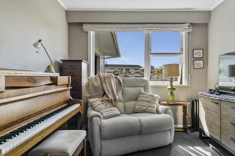 Photo of property in 2/79 Taupo View Road, Taupo, 3330