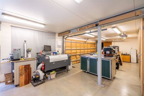 Photo of property in 62 Kiriwai Road, Paremata, Porirua, 5024