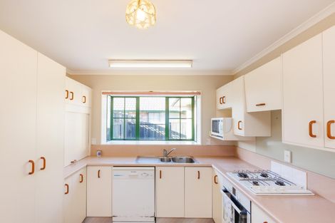 Photo of property in 107 Roy Street, Palmerston North, 4410
