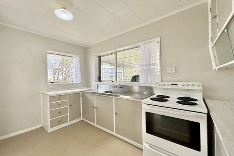 Photo of property in 3/12 Fraser Street, Wainuiomata, Lower Hutt, 5014