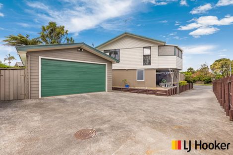 Photo of property in 189 Carnoustie Drive, Wattle Downs, Auckland, 2103