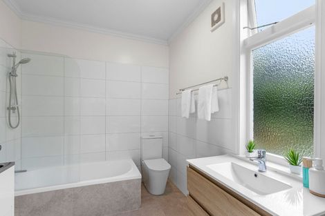 Photo of property in 54 Trafalgar Street, St Albans, Christchurch, 8014