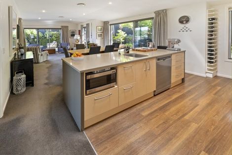 Photo of property in 6 Istana Place, Britannia Heights, Nelson, 7010