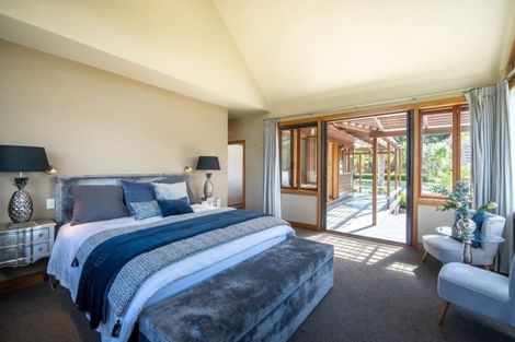 Photo of property in 338 Old North Road, Kumeu, 0892