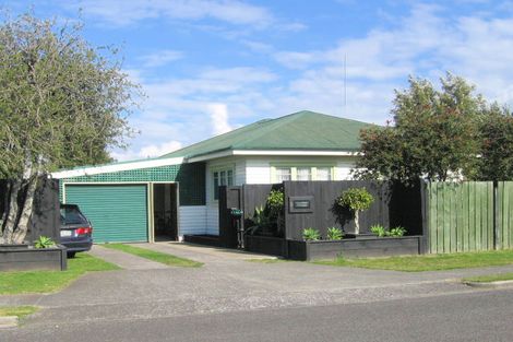 Photo of property in 33 Macville Road, Mount Maunganui, 3116