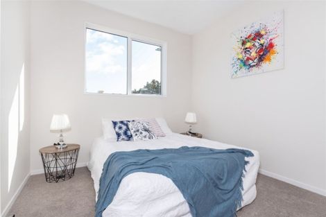 Photo of property in 13 Barrique Road, Kumeu, 0810