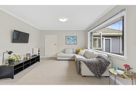 Photo of property in 36 Centaurus Road, Cashmere, Christchurch, 8022
