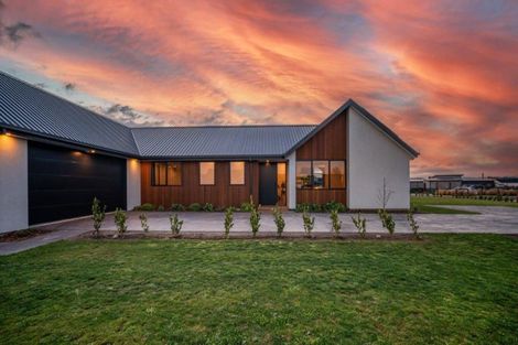 Photo of property in 1a Riverdale Place, Amberley, 7410