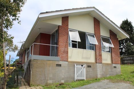 Photo of property in 3/58 View Road, Henderson, Auckland, 0612