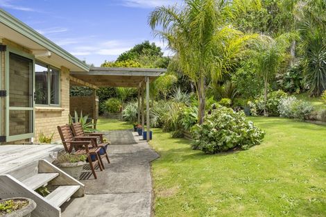 Photo of property in 19 Owen Place, Omokoroa, 3114