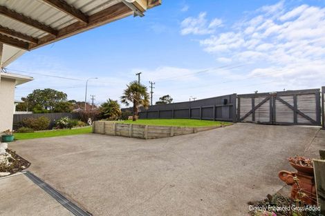 Photo of property in 50a Mosston Road, Castlecliff, Whanganui, 4501