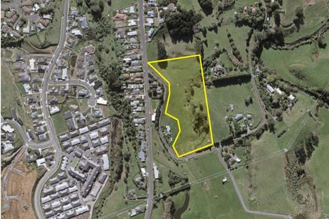 Photo of property in 68 Saxton Road, Upper Vogeltown, New Plymouth, 4371