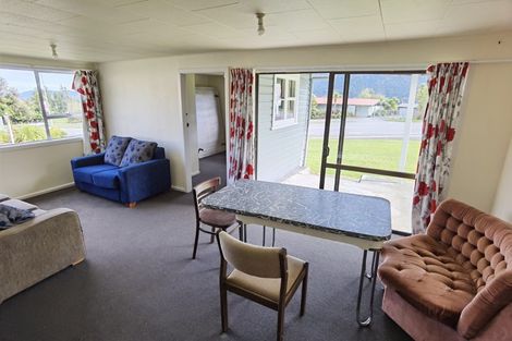 Photo of property in 13 Main Road, Fox Glacier, 7886