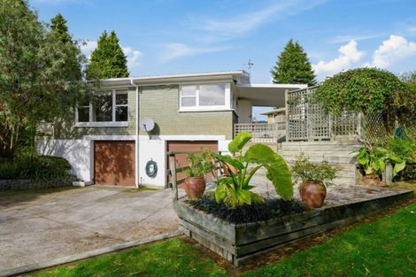 Photo of property in 2 Alastair Avenue, Owhata, Rotorua, 3010