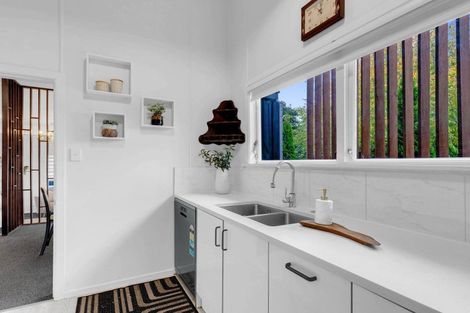 Photo of property in 14 Ridgeway Place, Glenview, Hamilton, 3206