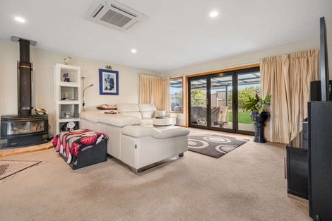Photo of property in 14 Chelsea Rise, Nukuhau, Taupo, 3330