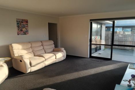 Photo of property in 2 Abernethy Way, Patumahoe, Pukekohe, 2679