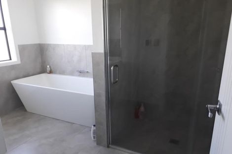 Photo of property in 16 Helen June Avenue, Flagstaff, Hamilton, 3210