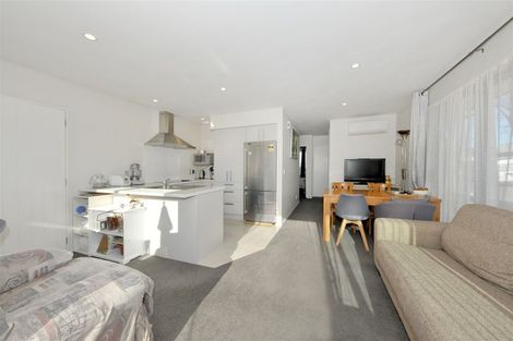 Photo of property in 30 Ballantyne Avenue, Upper Riccarton, Christchurch, 8041