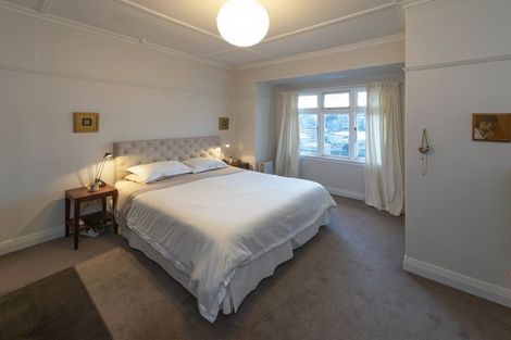 Photo of property in 18 Mcfarlane Street, Mount Victoria, Wellington, 6011