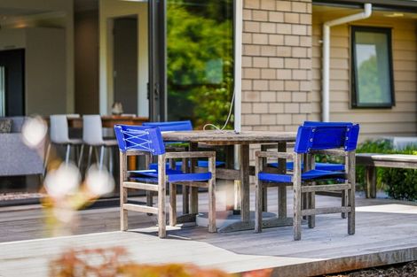 Photo of property in 4 Pateke Way, Paraparaumu Beach, Paraparaumu, 5032