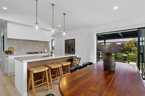 Photo of property in 18a Rose Leigh Drive, Cambridge, 3434