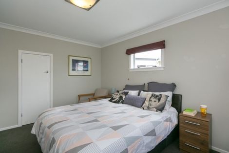 Photo of property in 19 Clyde Street, Ferndale, New Plymouth, 4310