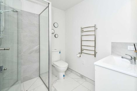 Photo of property in 16 Fort Lincoln Loop, Karaka, Papakura, 2113