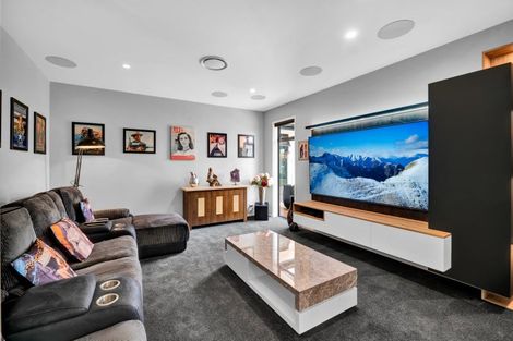 Photo of property in 129 Smart Road, Glen Avon, New Plymouth, 4372