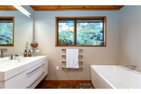 Photo of property in 201 Point Bush Road, Waimate, 7979