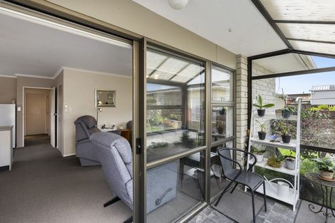 Photo of property in 5b Clemow Road, Fitzroy, New Plymouth, 4312