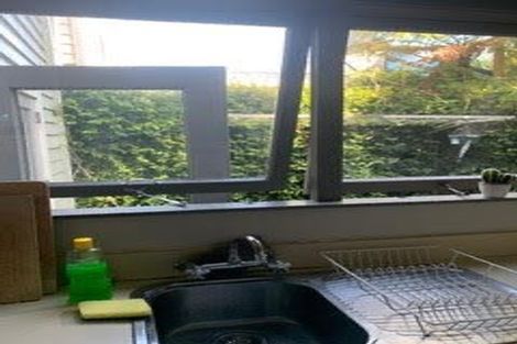 Photo of property in 15 Cottleville Terrace, Thorndon, Wellington, 6011