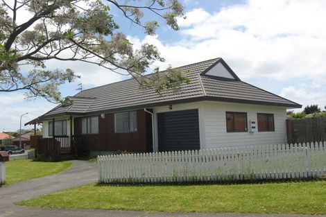 Photo of property in 7 Wai Iti Place, Clendon Park, Auckland, 2103
