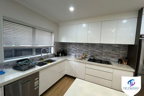 Photo of property in 69 Rosewell Crescent, Flat Bush, Auckland, 2019