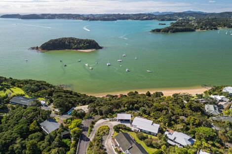 Photo of property in 27 Sullivans Road, Paihia, 0200